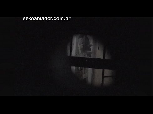 ❤️ Блондинку тайно снимает на видео соседский вуайерист, спрятанный за полыми кирпичами ❤ Анал на порно сайте dreamlandpassionjourney.ru ❤