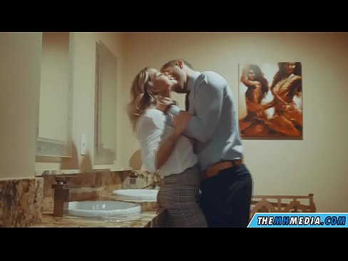 ❤️ когда грудастая блондинка соблазняет тебя в общественном туалете ❤ Анал на порно сайте dreamlandpassionjourney.ru ❤